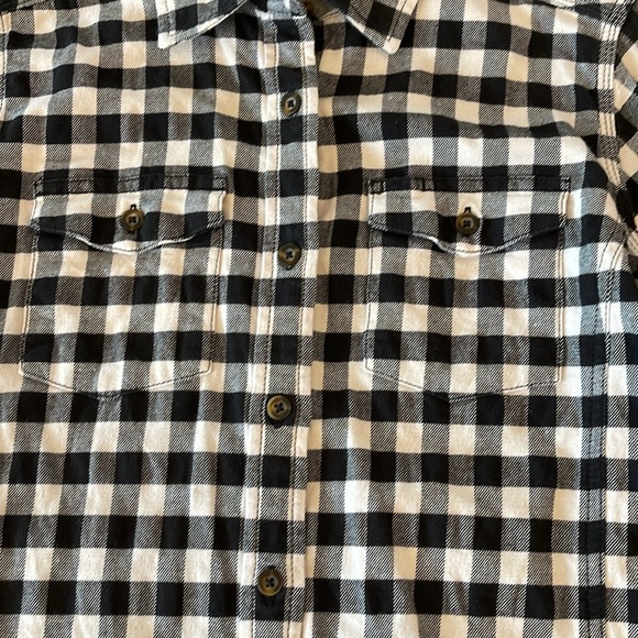 Carhartt Button Down - Small - Picture 2 of 7